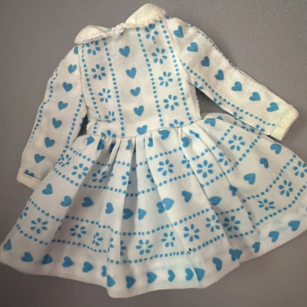 Vintage Barbie Skipper #1932 Let's Play House Dress 4 The Collector Blue Hearts